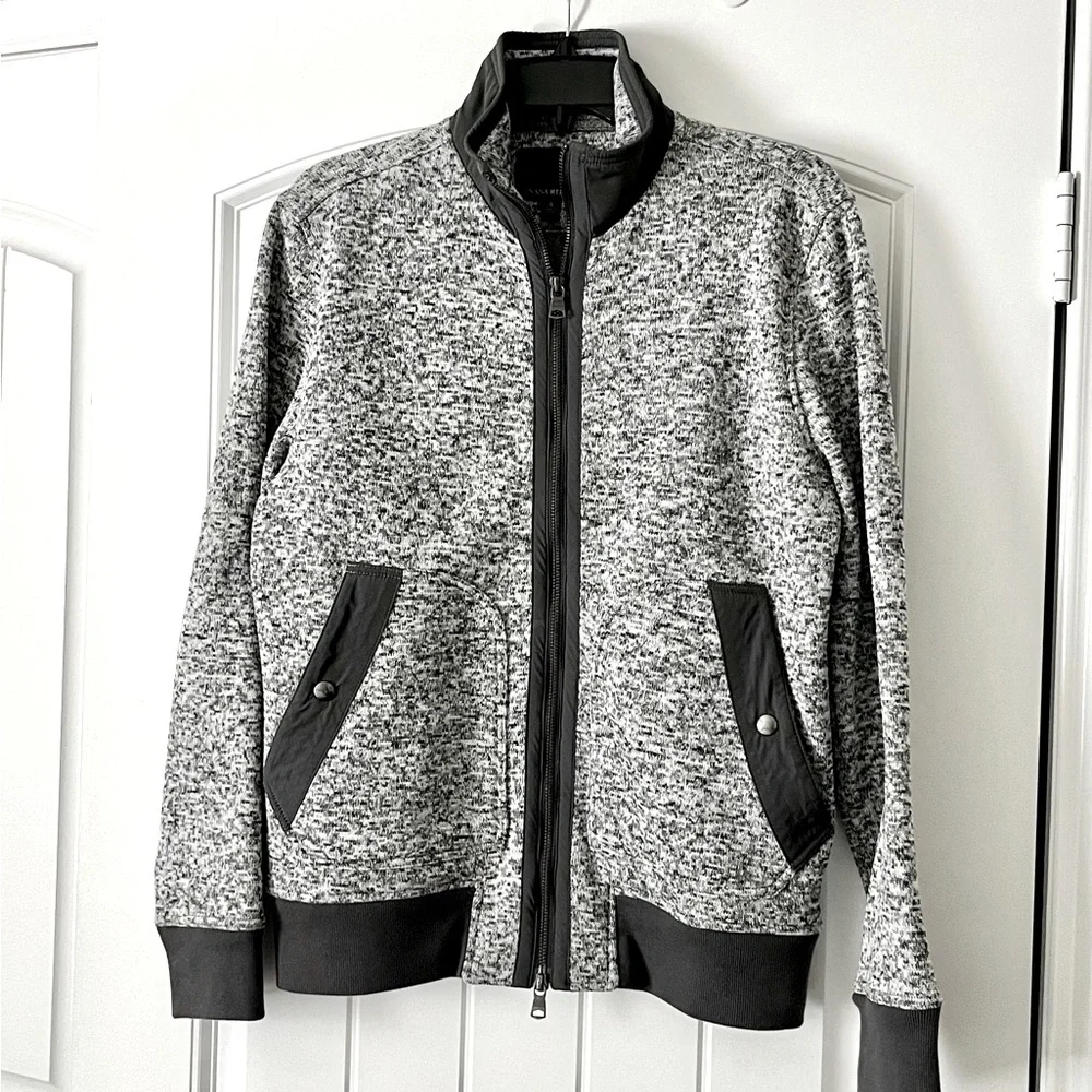 Like new banana republic grey warm jacket - Picture 1 of 7